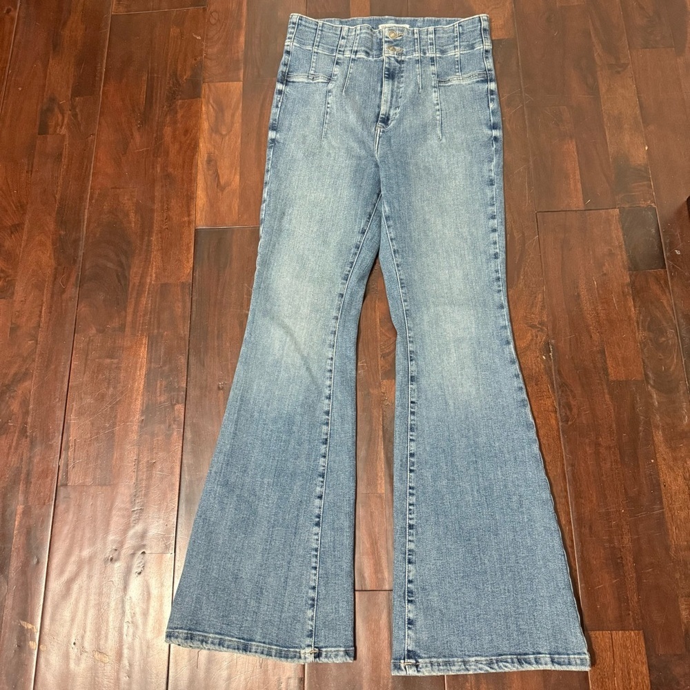 Free People We The Free Jayde Flare Jeans Women’s Size 31 High Rise Boho